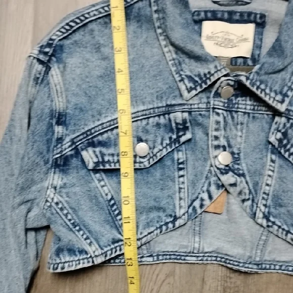 Ashley-Vintage Charm Acid Wash Denim Jacket - Blue - Picture 11 of 14